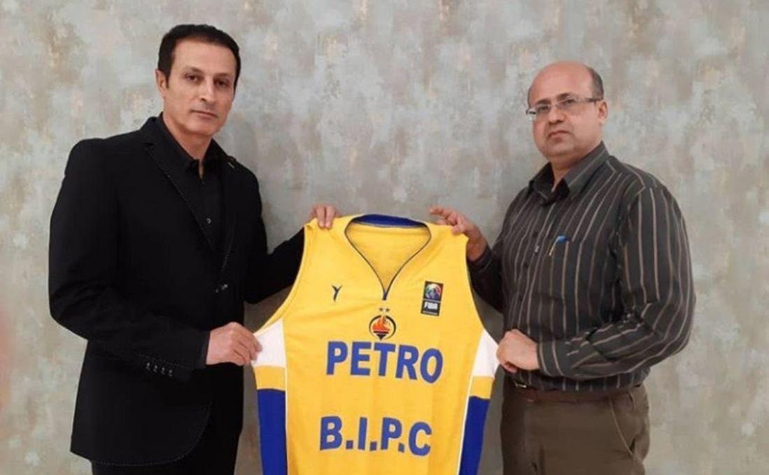 فرزاد کوهیان سرمربی پتروشیمی شد.jpg