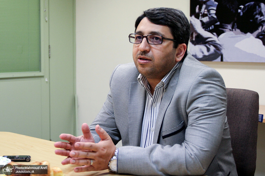 وحید+قبادی.jpg