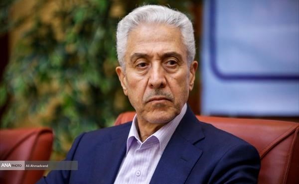 وزیر علوم با لوگوی آنا.jpg