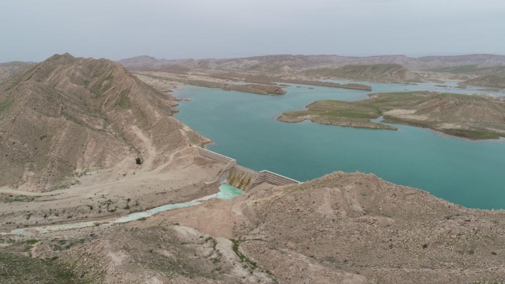 peroje abkhizdari roniz estahban.JPG