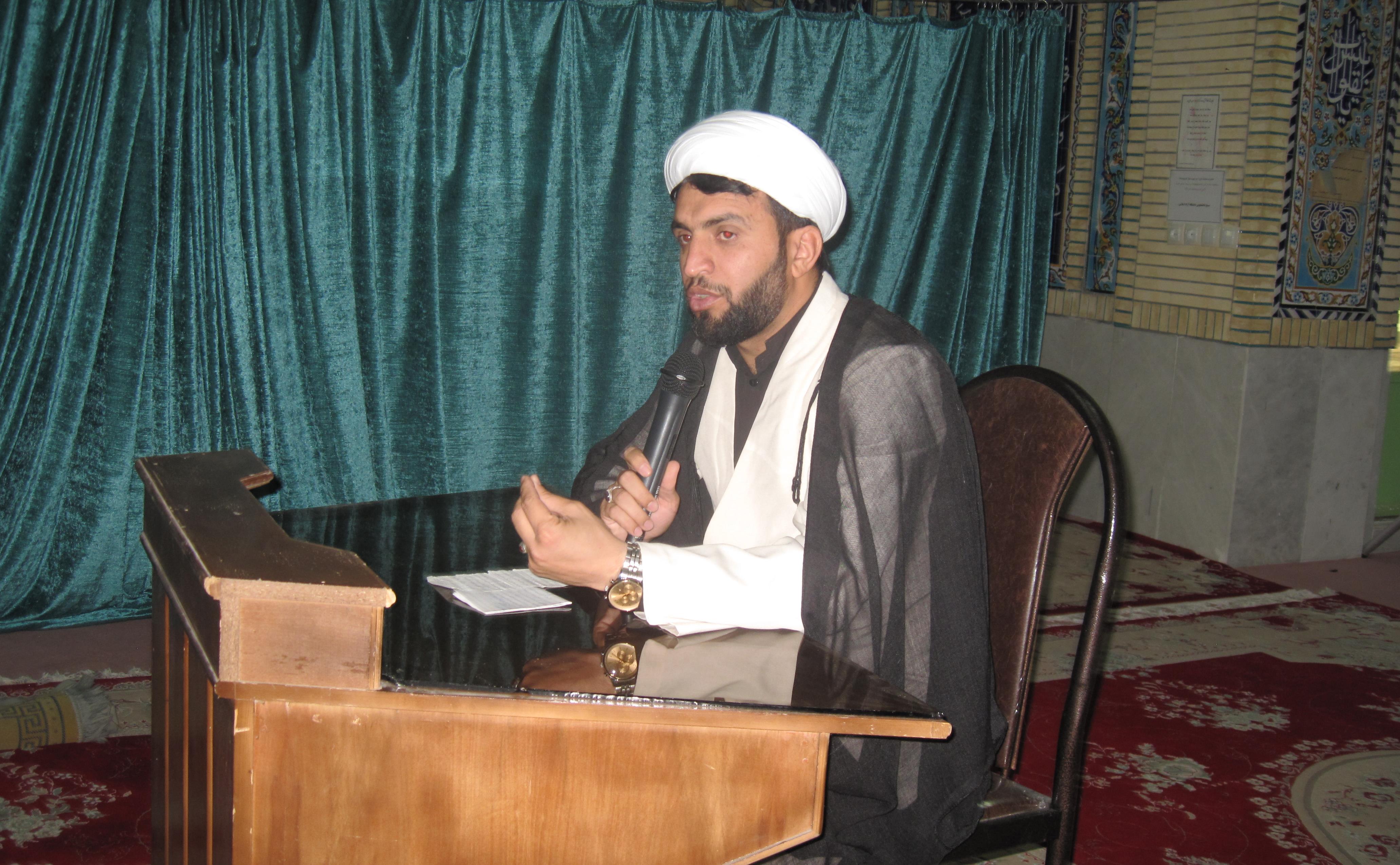 حجه الاسلام حسنی.JPG