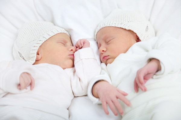 twins.jpg