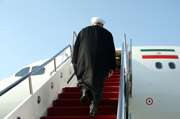 حسن+روحانی+هواپیما.jpg