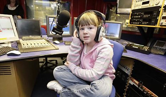 ELINA.jpg