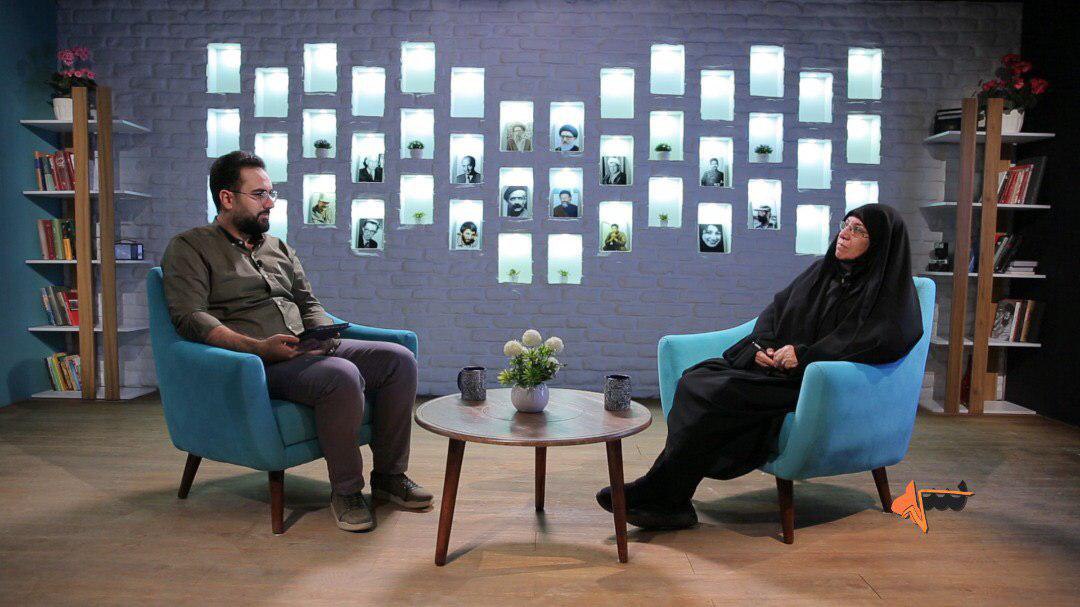 رادیکال سه.jpg