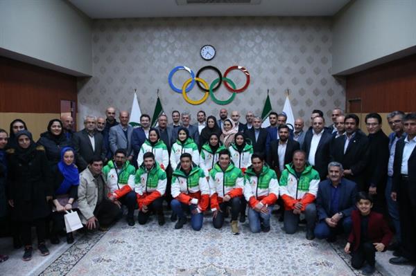 مراسم-بدرقه-کاروان-اعزامی-به-بازیهای-المپیک-زمستانی-جوانان-2020-سوئیس-برگزار-شد.jpeg