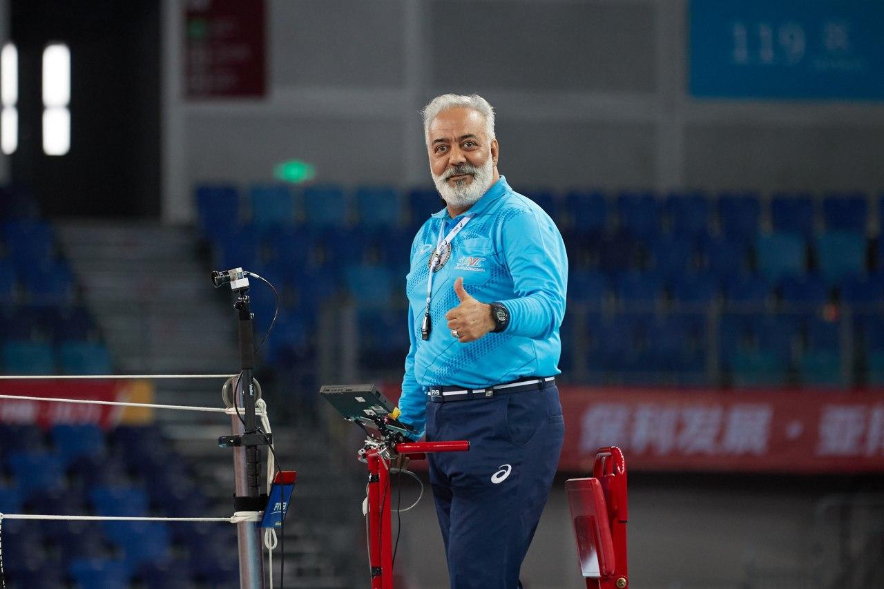 فرهاد شاهمیری داور اعزامی فدراسیون والیبال ایران.jpg