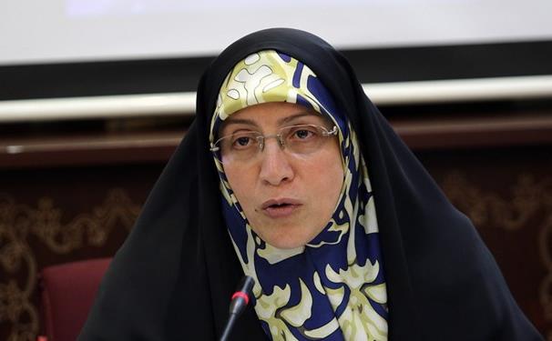 ژاله فرامرزیان.jpg