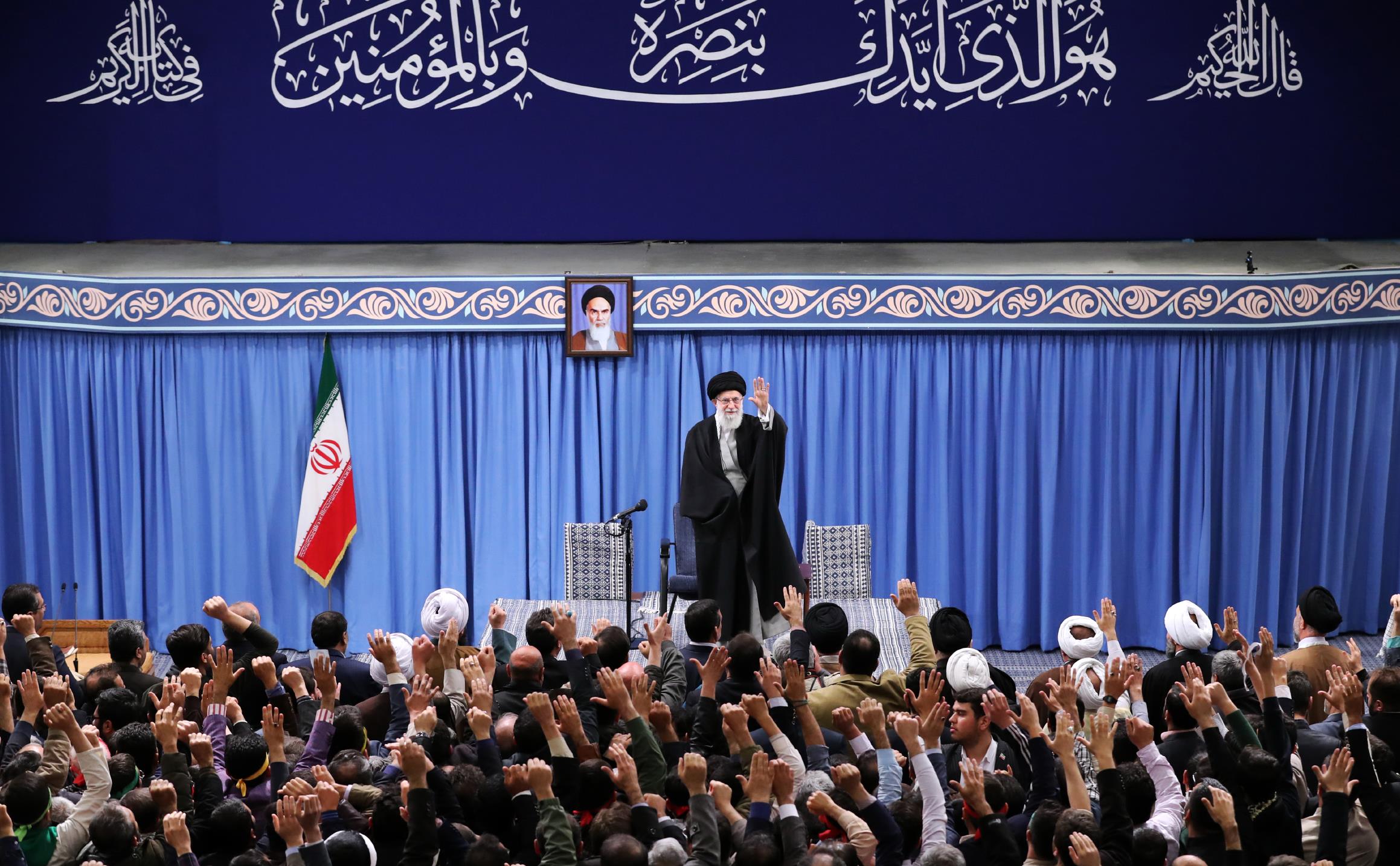 لیوت-توییتر2ی.jpg