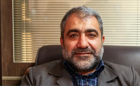 علیرضا+متانی.jpg