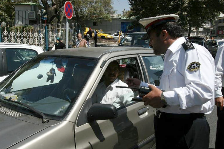 داخل خودرو.jpg