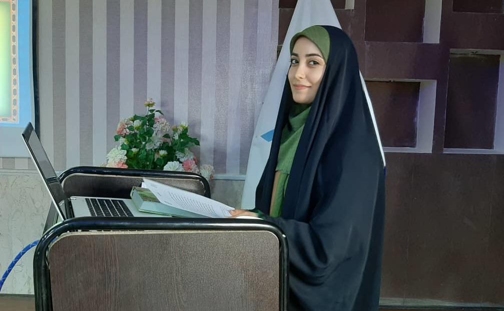 مریم حسین زاده.jpg