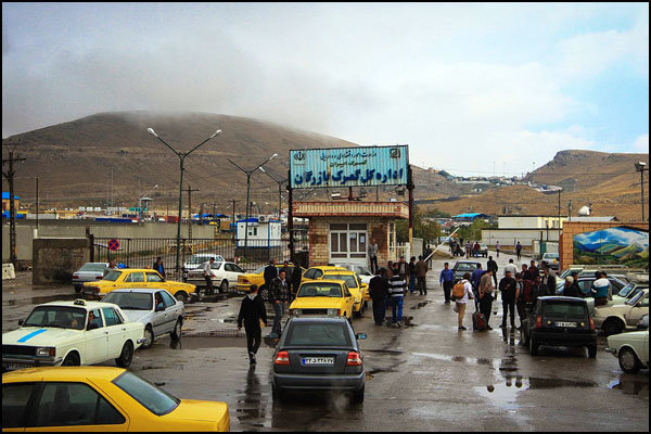 مرز تجاری ایران و ترکیه همچنان بسته ماند
