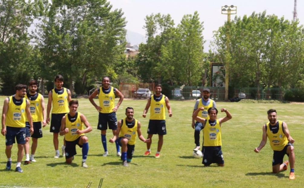 تمرین استقلال.jpg