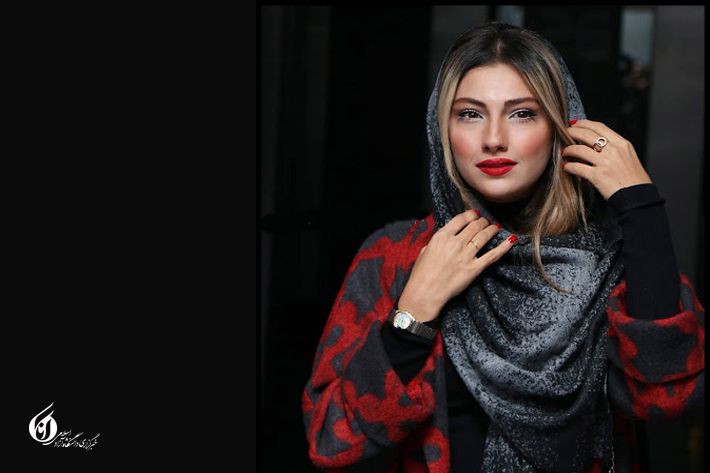 محیا دهقانی2.jpg
