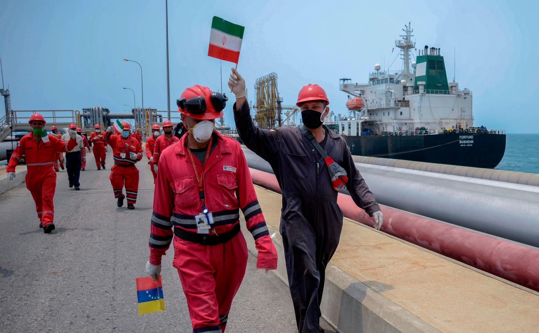 25venezuela-tanker2-mobileMasterAt3x.jpg