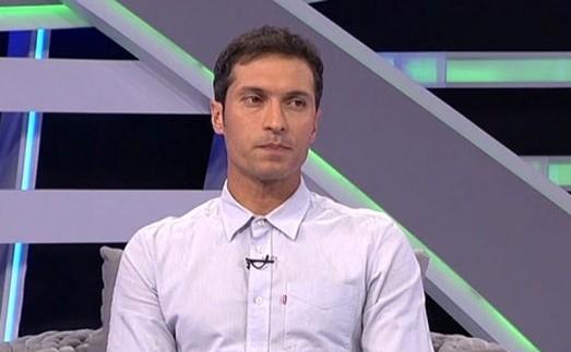 فرزاد آشوبی.jpg