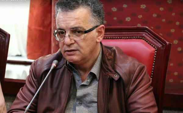 محمدرضا زنوزی 7584.jpg