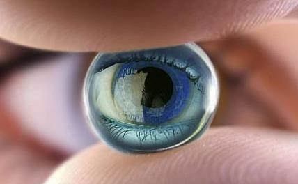 3-Bionic-Eye-575.jpg