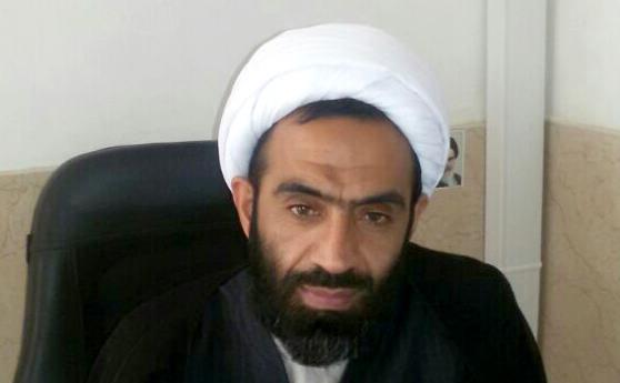 نقدعلی2.jpg