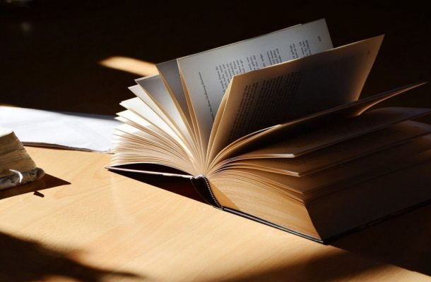 کتاب-610x400.jpg
