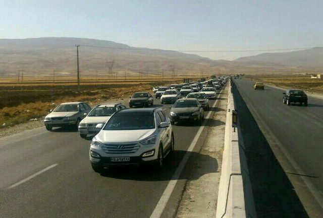 ترافیک+جاده+ای.jpg