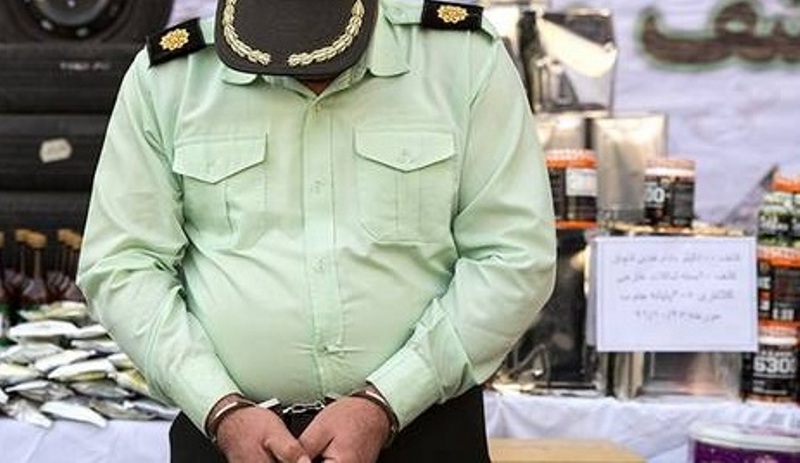 مامور+قلابی.jpg