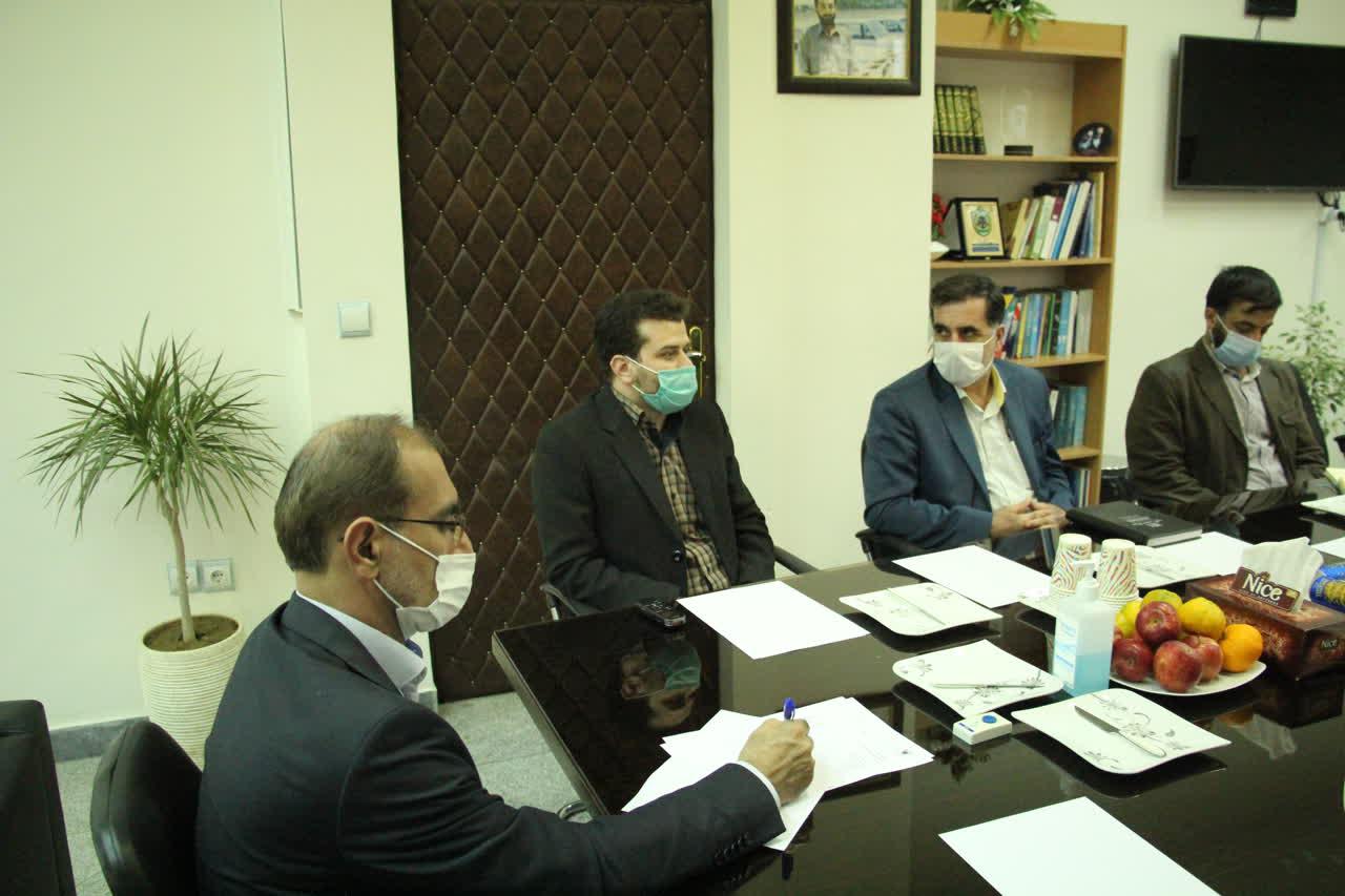 دکتر اقبالی.jpg