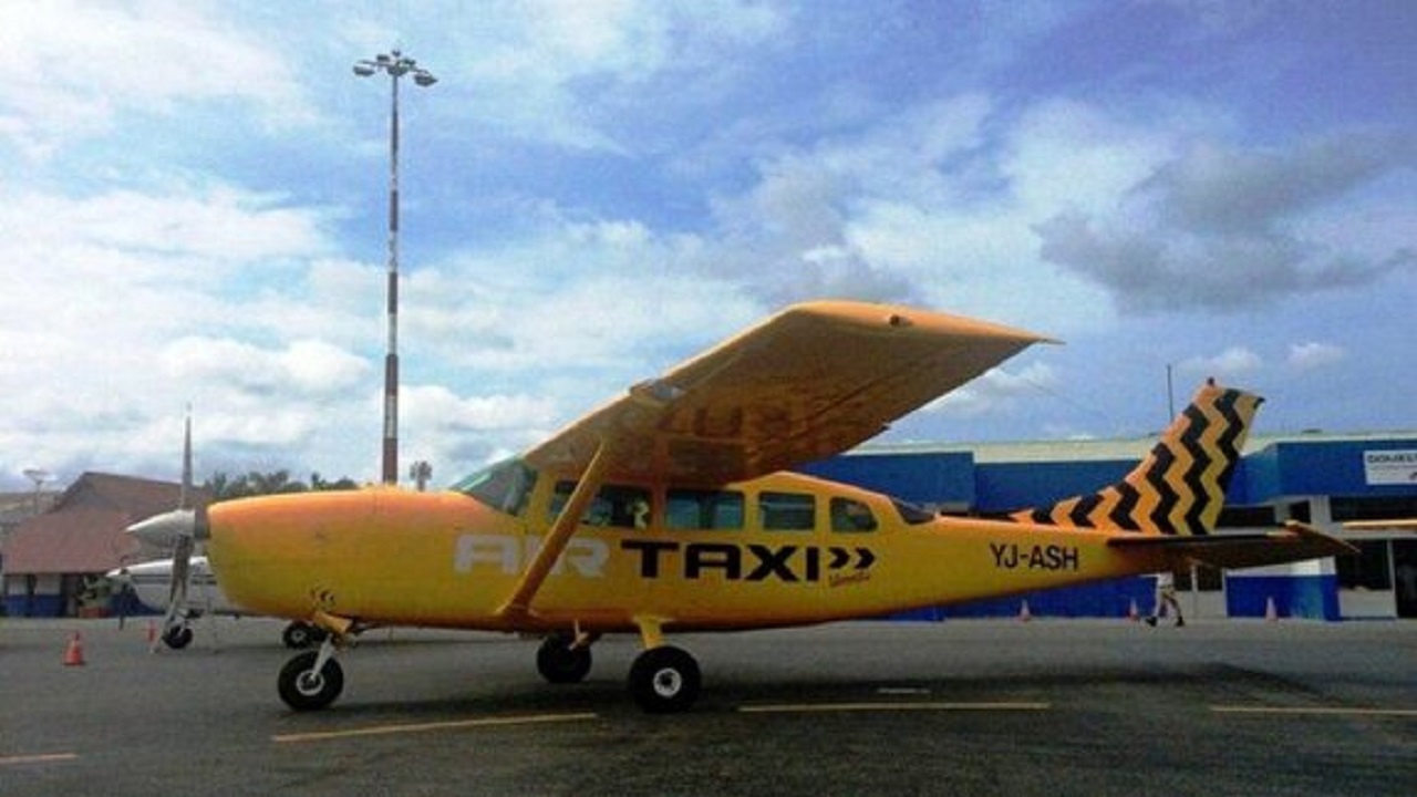 12937110_530.jpg