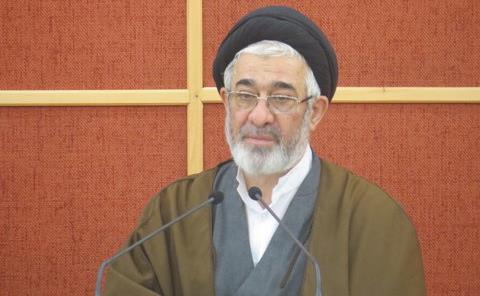 برپایی و اقامه نماز یکی از شاخصهای حکومت صالح است