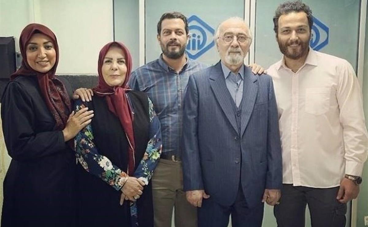 سریال+بیگانه_ای+با+من+است.jpg