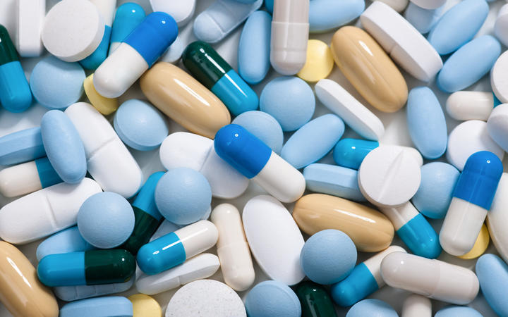 eight_col_medicine.jpg