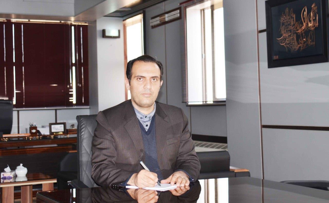 دکتر نعمتی.jpg