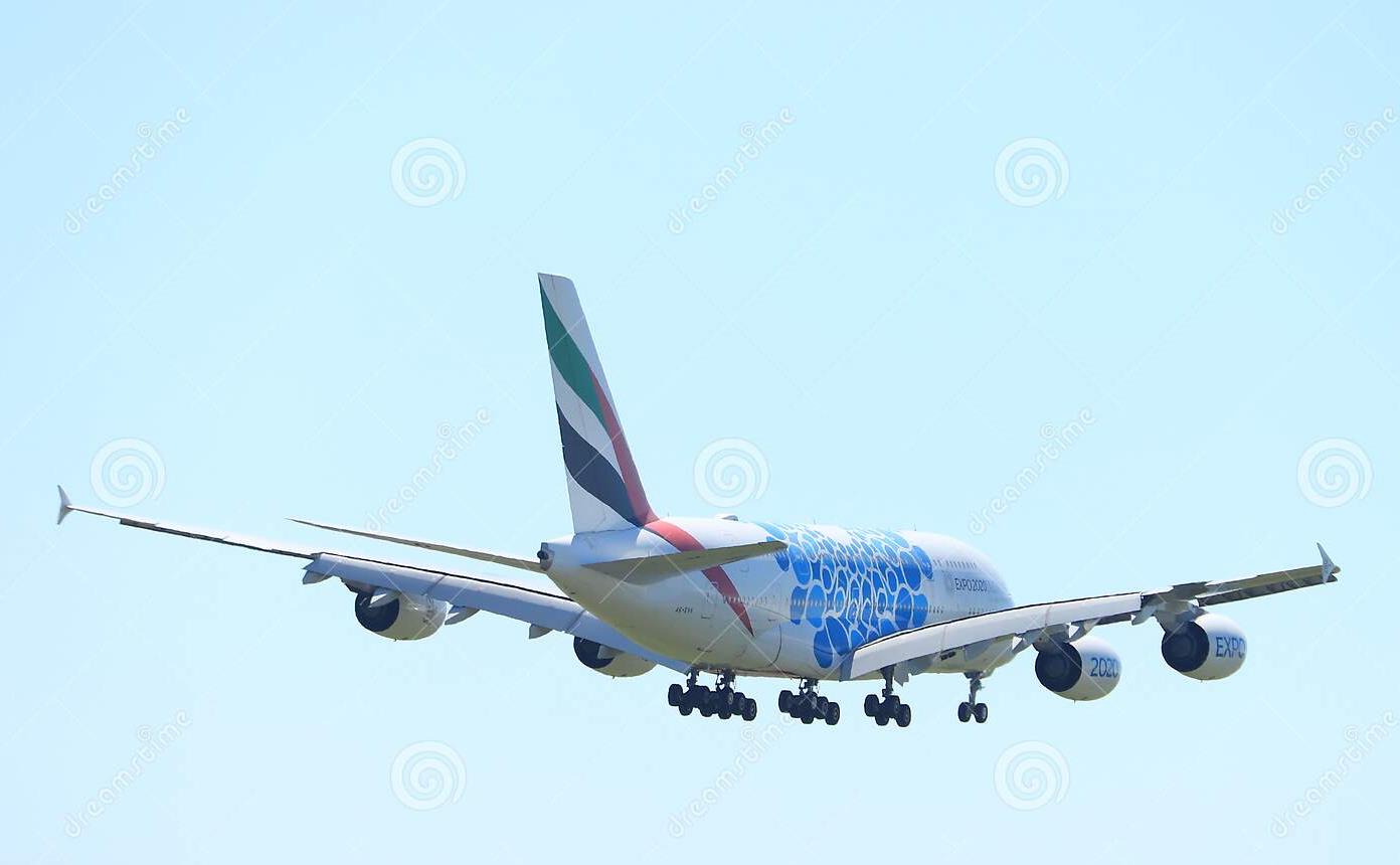 amsterdam-netherlands-august-th-evh-emirates-airbus-final-approach-to-polderbaan-runway-schiphol-airport-painted-expo-192986704.jpg