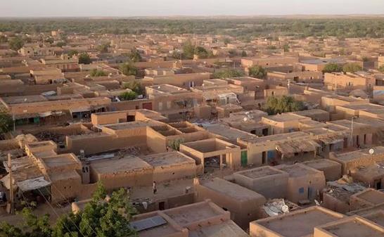 مالی.jpg
