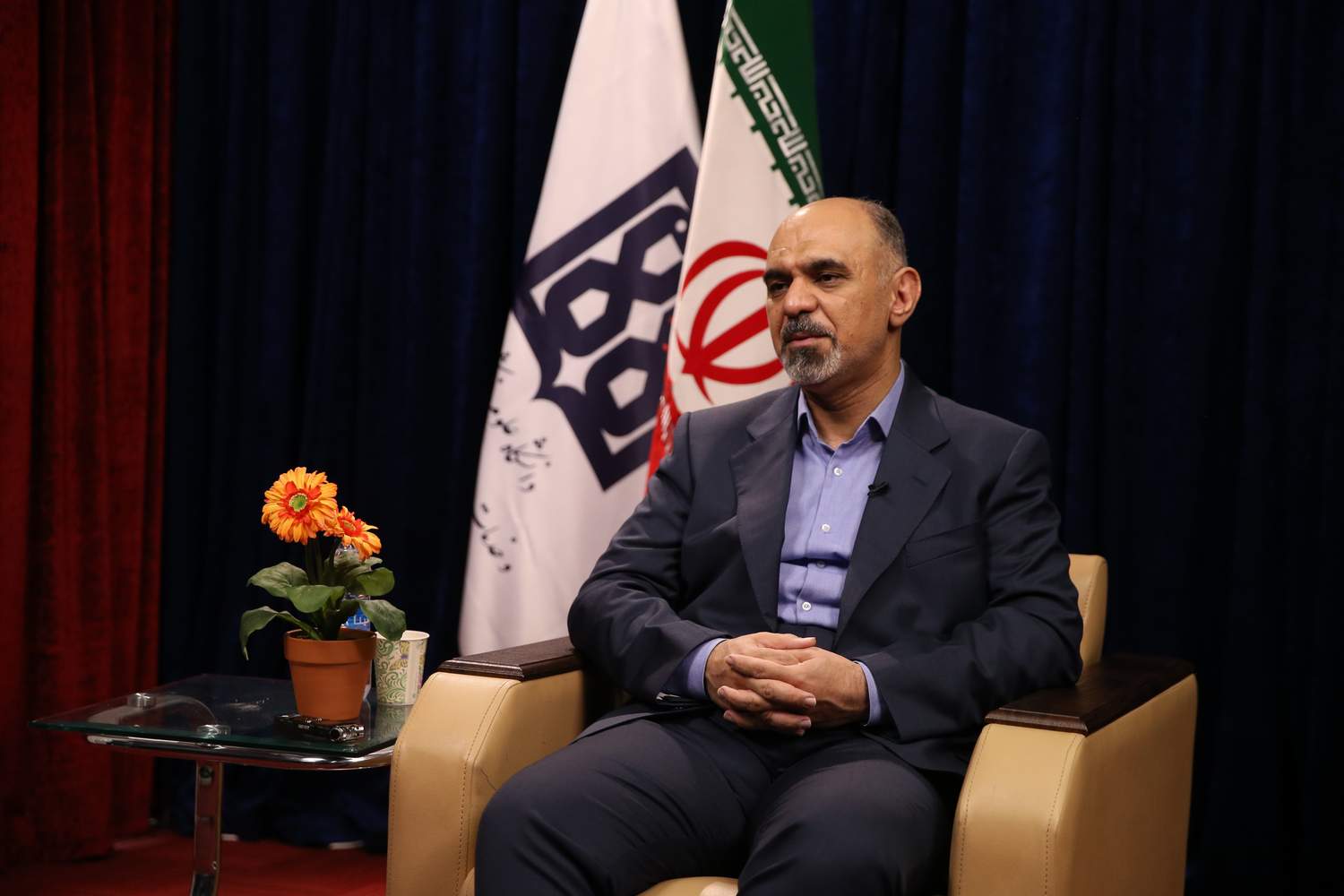 عمادی.jpg