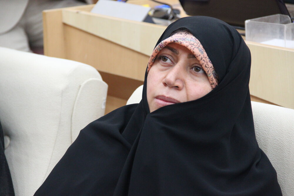 فاطمه محمدبیگی.jpg