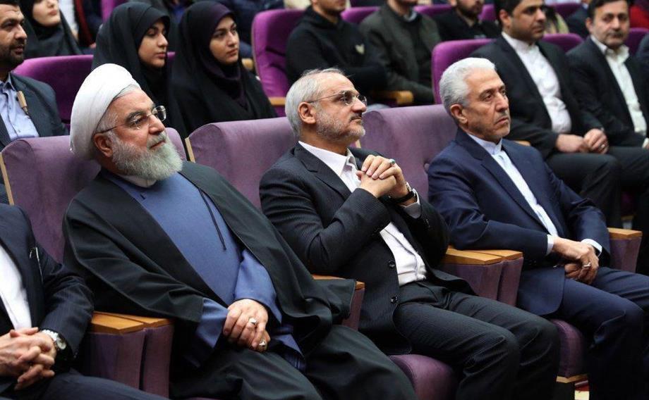 روحانی.jpg