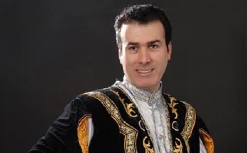 raheemshahriari-singer1-12-min.jpg