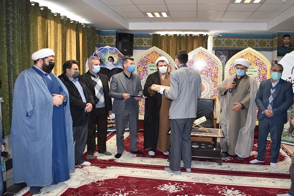 تکریم خانواده شهدا 1.jpg