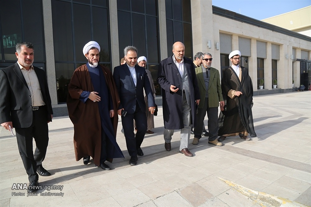 جلسه هیات امنای دانشگاه آزاد اسلامی استان کرمانشاه