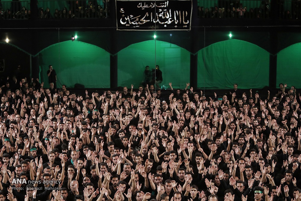 عزاداری عاشقان اباعبدالله الحسین (ع)