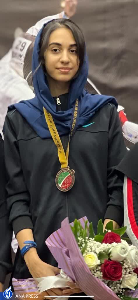 دانش&zwnj;آموز سما به اردوی تیم ملی شمشیربازی دعوت شد