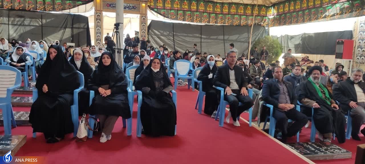 تجدید بیعت دانشآموزان کرمانی با آرمانهای سیدالشهدای مقاومت تجدید بیعت دانشآموزان کرمانی با آرمانهای سیدالشهدای مقاومت