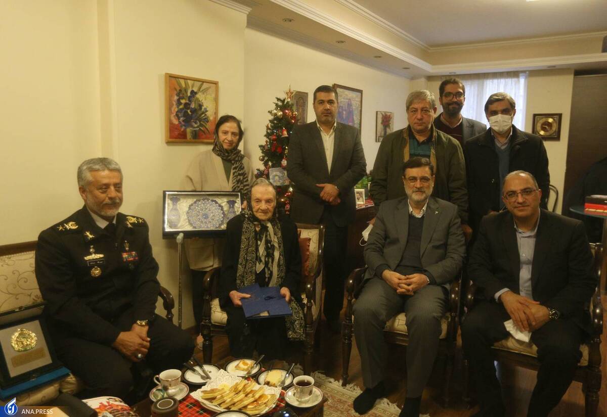 دیدار قاضیزاده هاشمی با خانواده شهید «گاگیک طومانیان»