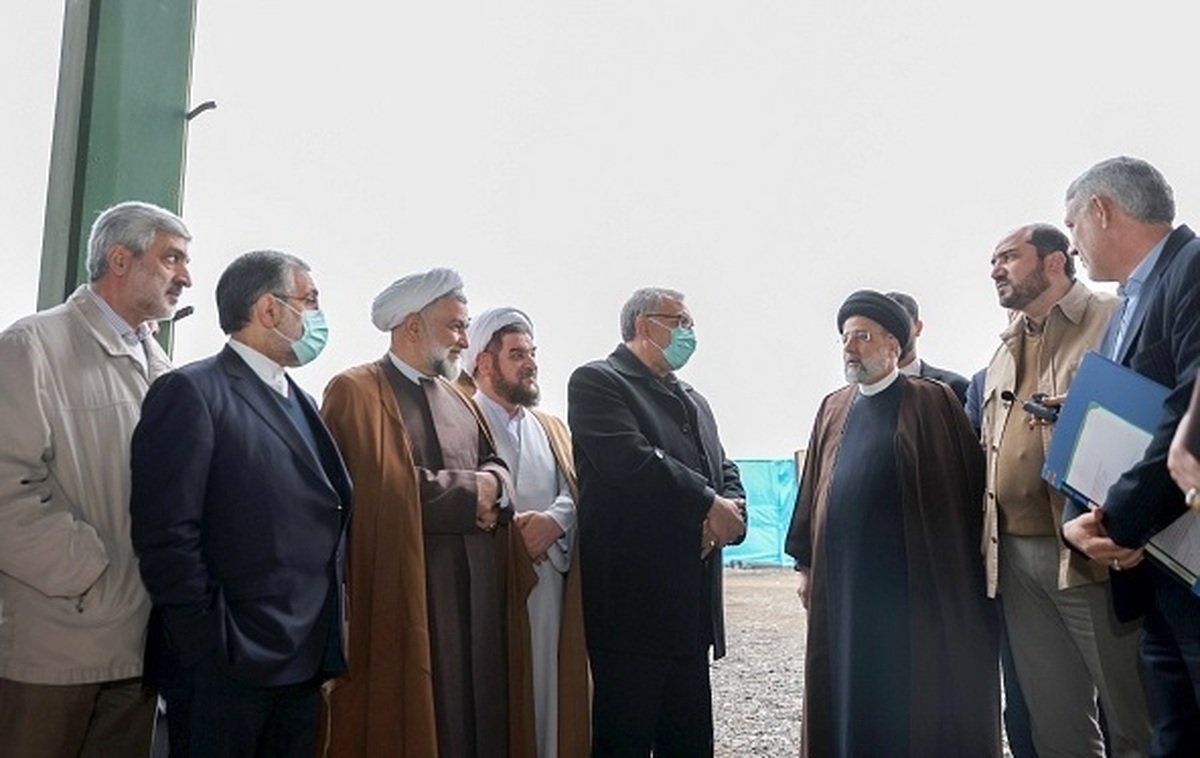 بازدید رئیسی از پلیکلینیک در حال ساخت پروژه بیمارستانی حضرت ابوالفضل (ع) نسیمشهر