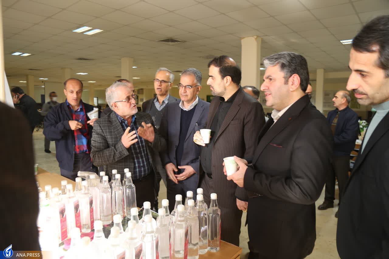 عدم صرفه اقتصادی و خام فروشی آفت تولید گیاهان دارویی است عدم صرفه اقتصادی و خام فروشی آفت تولید گیاهان دارویی است