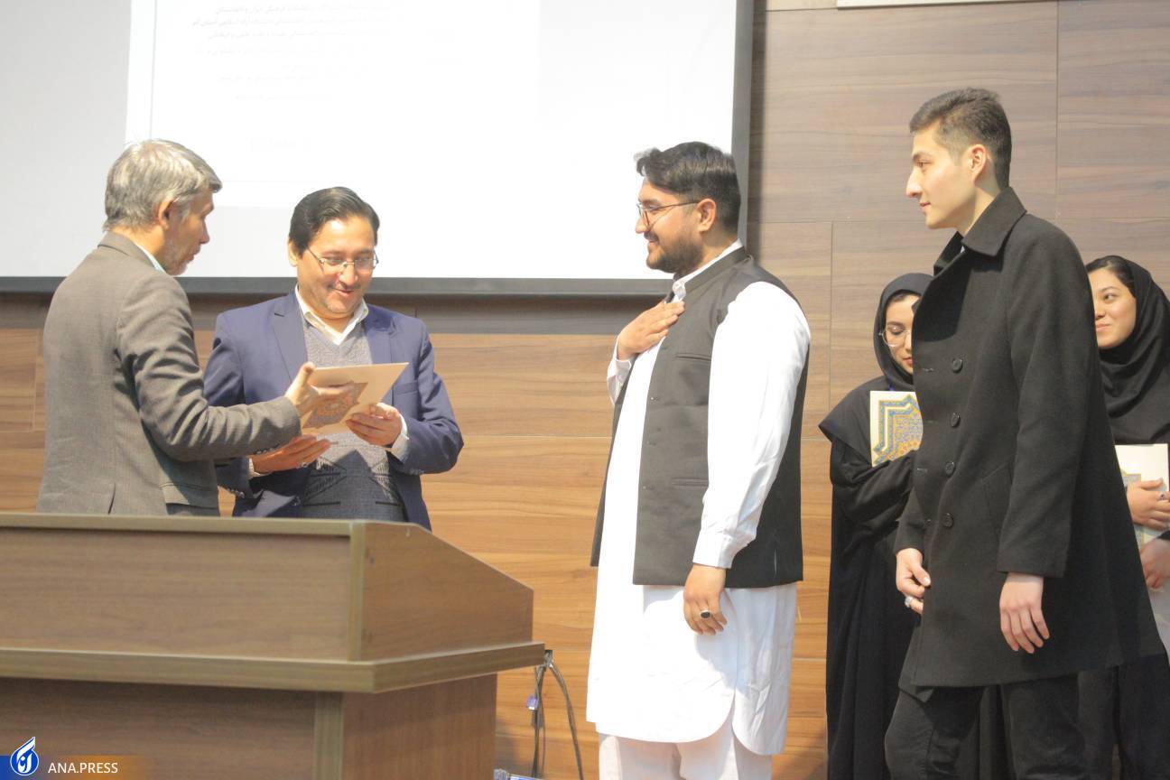 «یاقوت سرخ» حُسن ختام نمایشگاه اشتراکات فرهنگی ایران و افغانستان «یاقوت سرخ» حُسن ختام نمایشگاه اشتراکات فرهنگی ایران و افغانستان