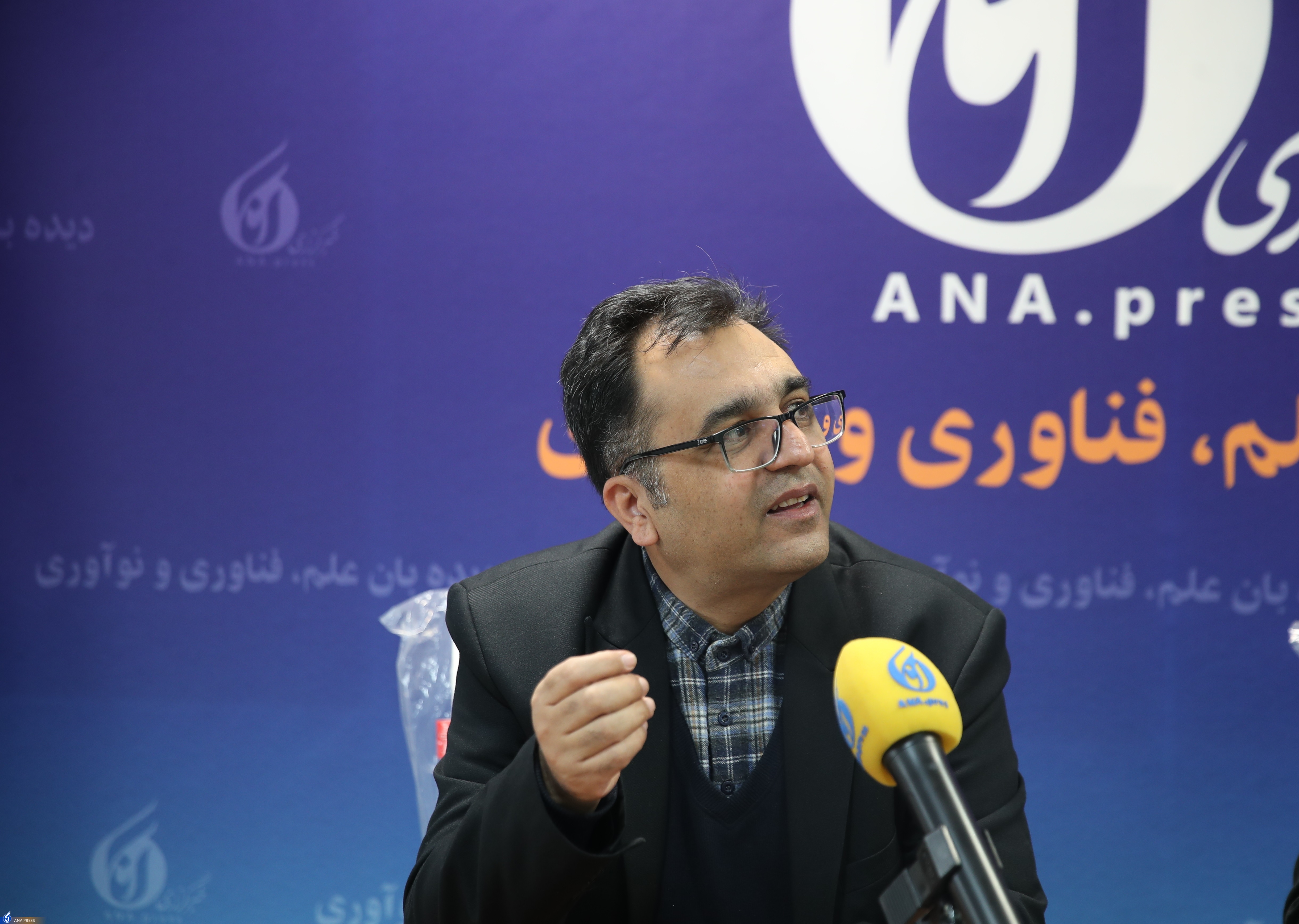 دانشکده موضوعی &laquo;غذا&zwnj;های فراسودمند&raquo; در مسیر تصویب/ ۲ هزار دانشجو از برنامه علمی صنعت و تجارت موضوع انتخاب کرده&zwnj;اند