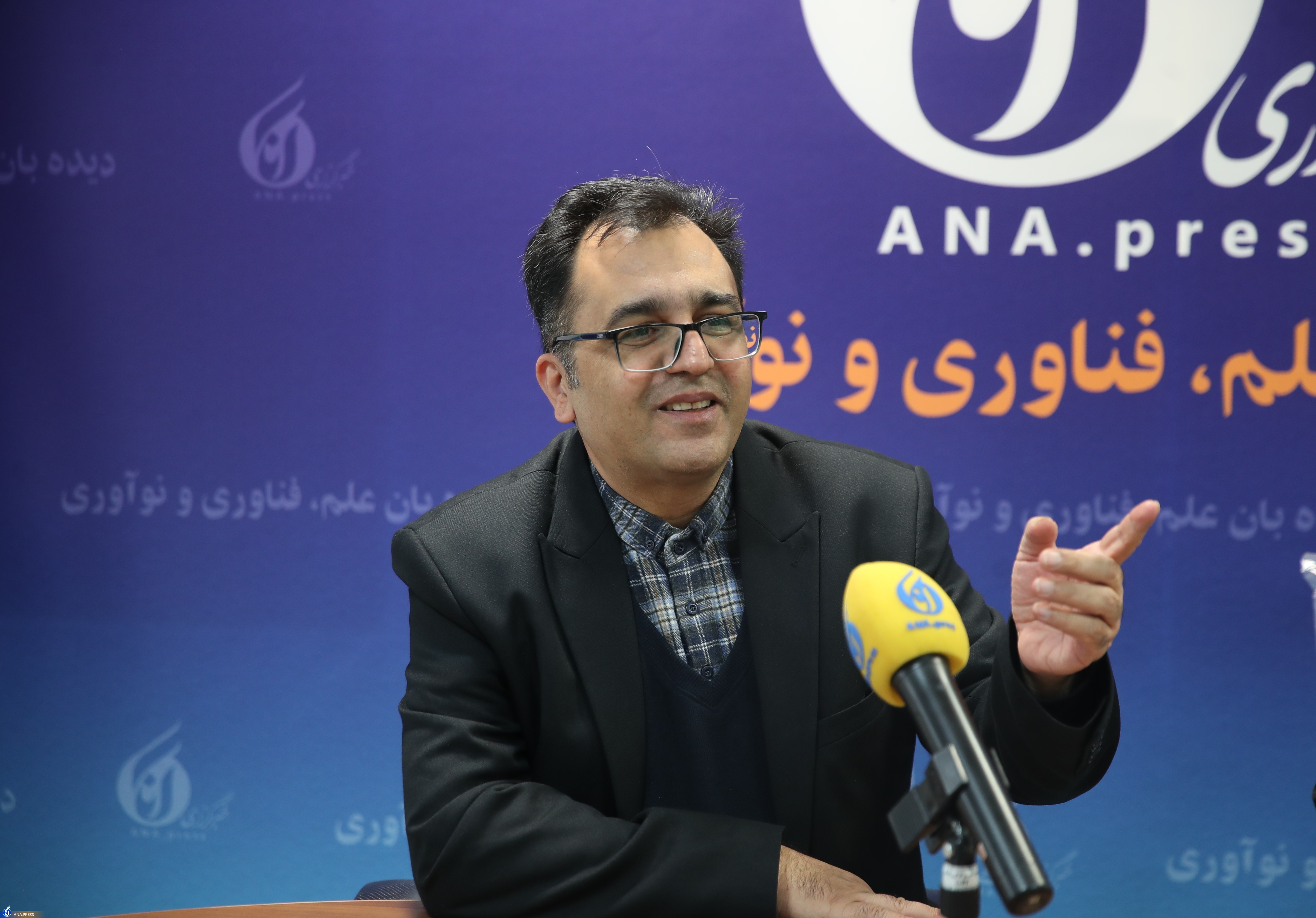 دانشکده موضوعی &laquo;غذا&zwnj;های فراسودمند&raquo; در مسیر تصویب/ ۲ هزار دانشجو از برنامه علمی صنعت و تجارت موضوع انتخاب کرده&zwnj;اند